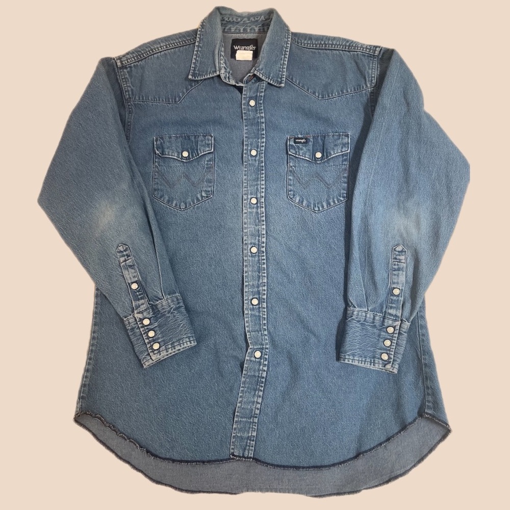 Vintage 90’s Wrangler Mens Pearl Snap Blue Denim Western Shirt 17 34 USA Large